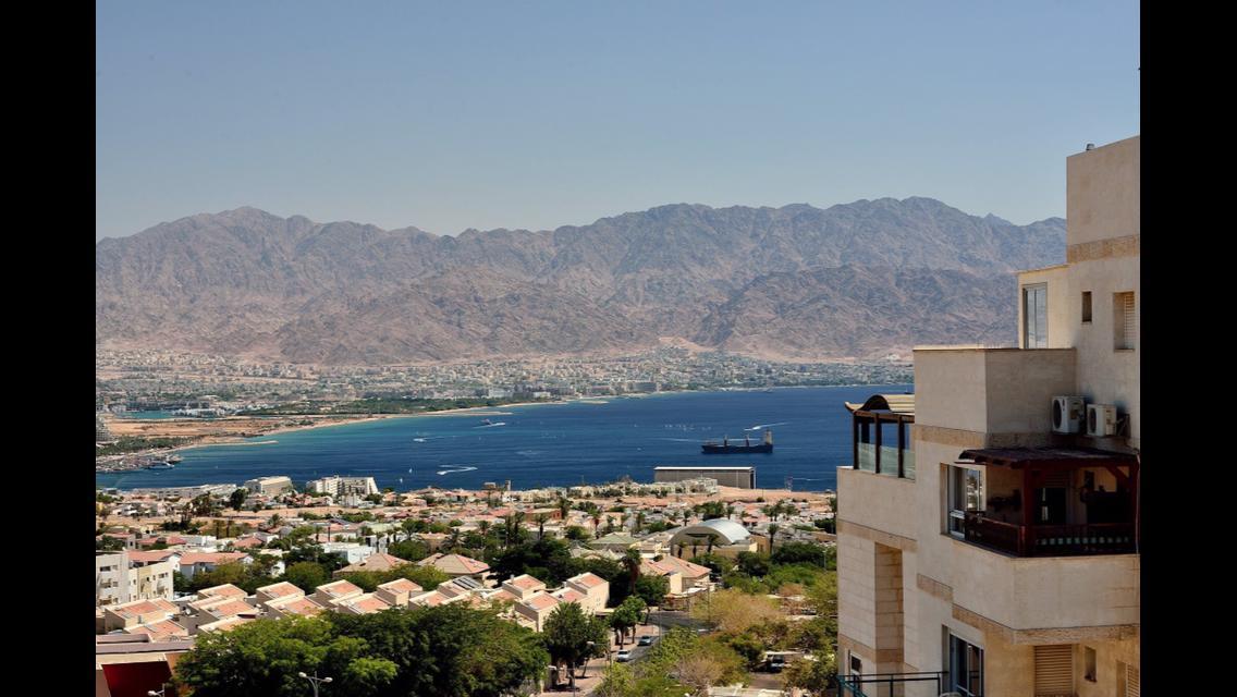 Penthouse In Eilat With The Sea View Lägenhet Exteriör bild