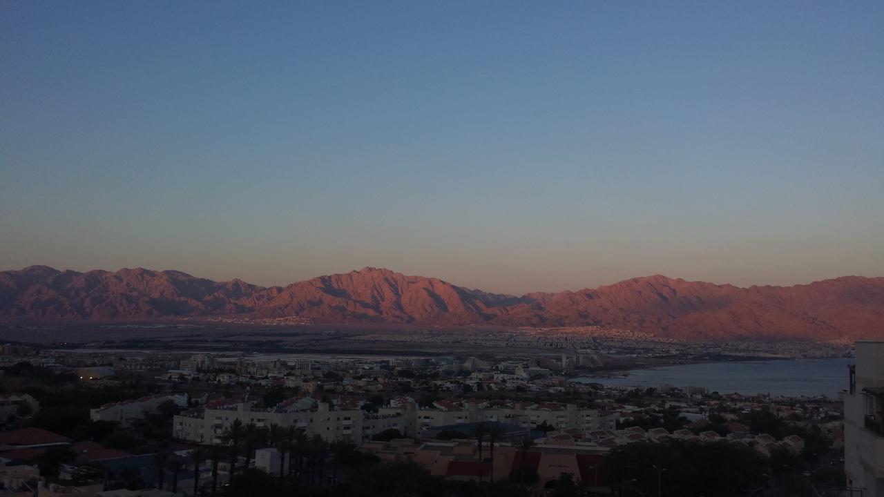 Penthouse In Eilat With The Sea View Lägenhet Exteriör bild